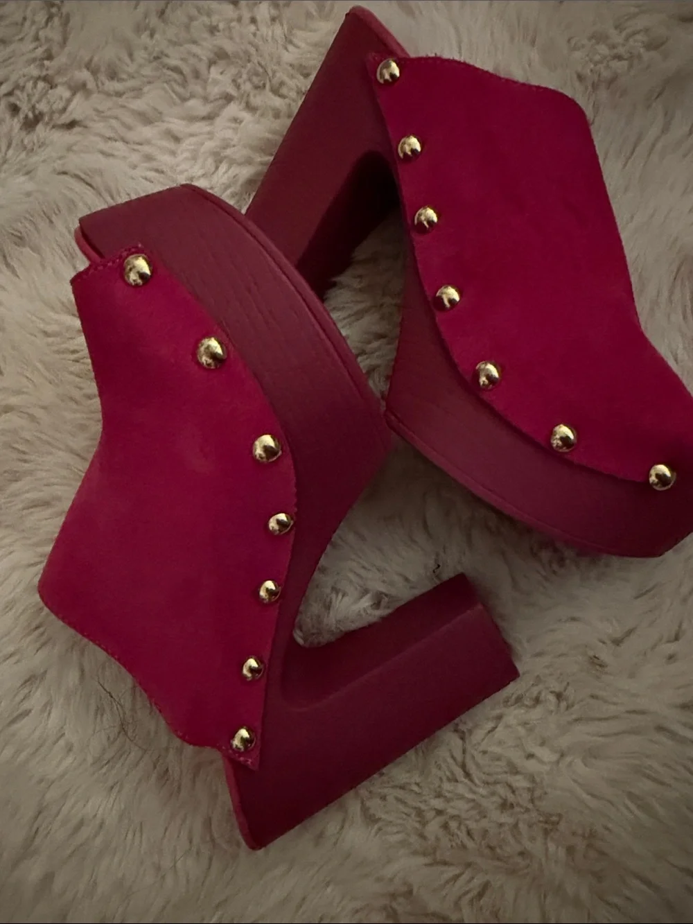 Aldo Fuchsia Platform Mule Heels with Gold Stud Accents NWOB